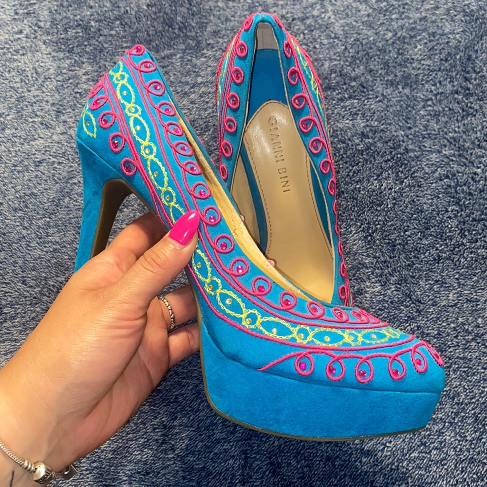 Gianni bini suede stilettos 9.5